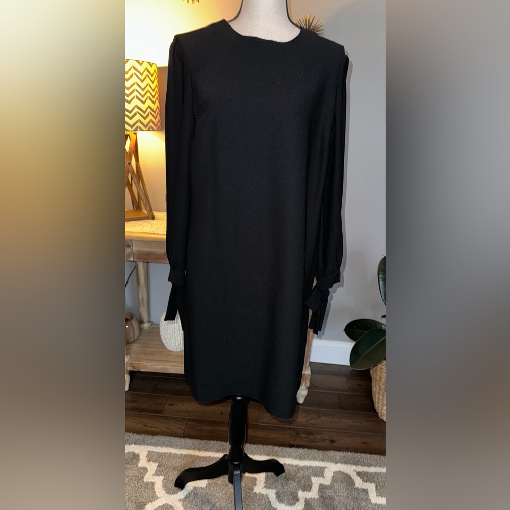 Banana Republic - women’s shift dress size M NWOT